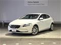 2017 Volvo V40