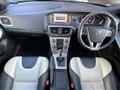 2018 Volvo V40