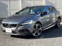 2018 Volvo V40