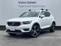 2022 Volvo XC40