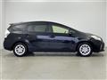 2012 Toyota PRIUS α