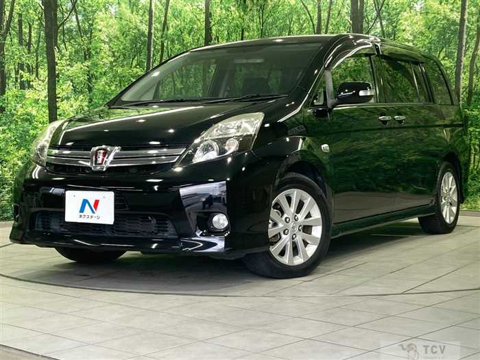 2013 Toyota Isis