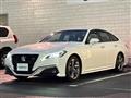 2019 Toyota Crown Hybrid