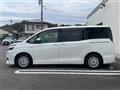2014 Toyota Voxy