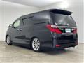 2013 Toyota Alphard