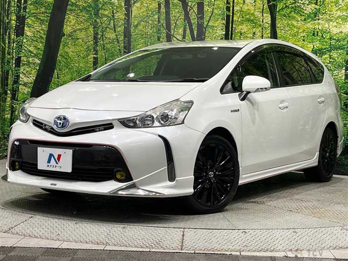2016 Toyota PRIUS α