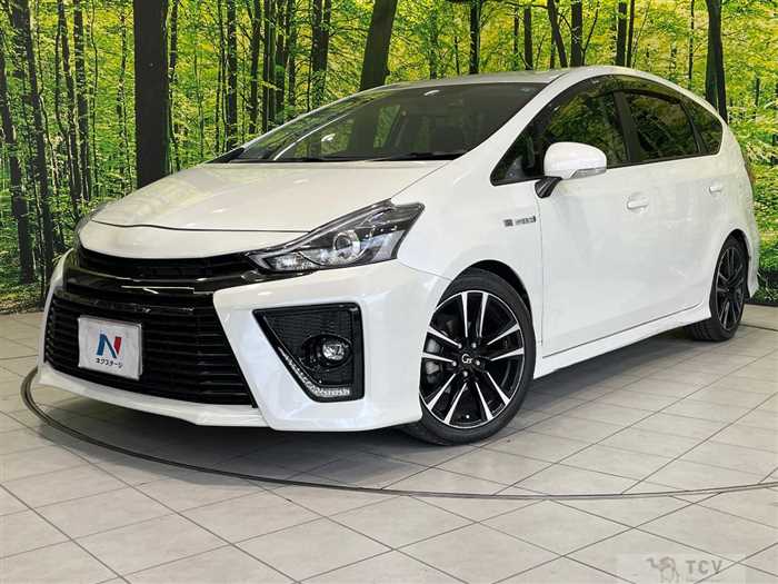 2015 Toyota PRIUS α
