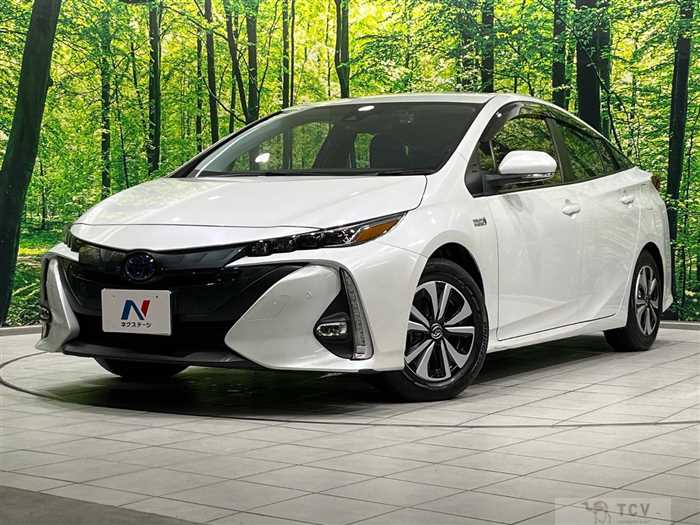 2022 Toyota Prius PHV
