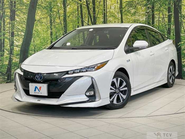 2022 Toyota Prius PHV