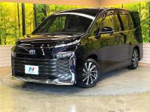 2022 Toyota Voxy