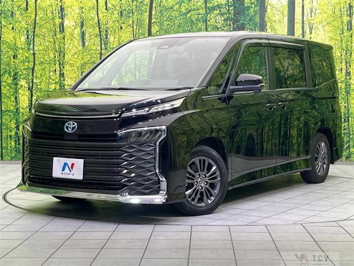 2022 Toyota Voxy