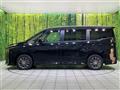 2022 Toyota Voxy