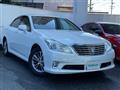 2012 Toyota Crown Royal Series