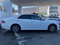 2012 Toyota Crown Royal Series