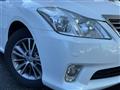 2012 Toyota Crown Royal Series