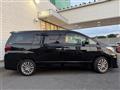 2013 Toyota Alphard