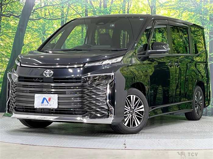 2025 Toyota Voxy
