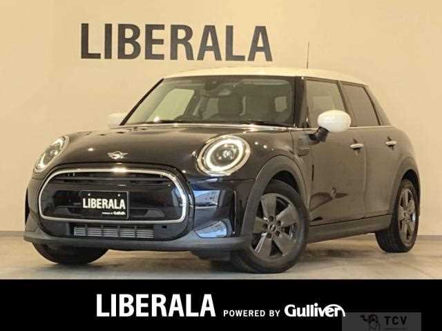 2021 BMW MINI