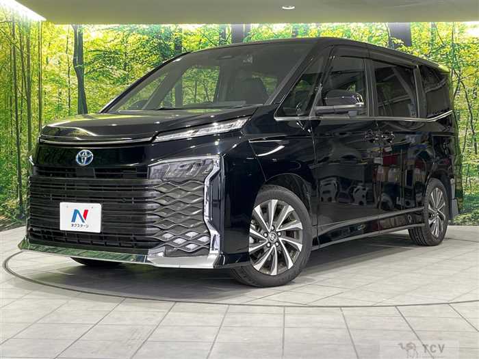 2022 Toyota Voxy
