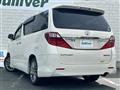 2014 Toyota Alphard