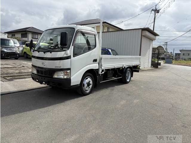 2005 Toyota Dyna Truck