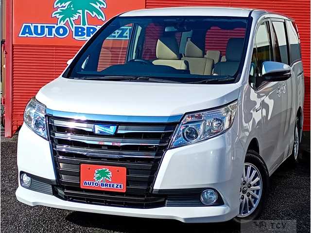 2014 Toyota Noah