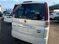 2009 Nissan Serena