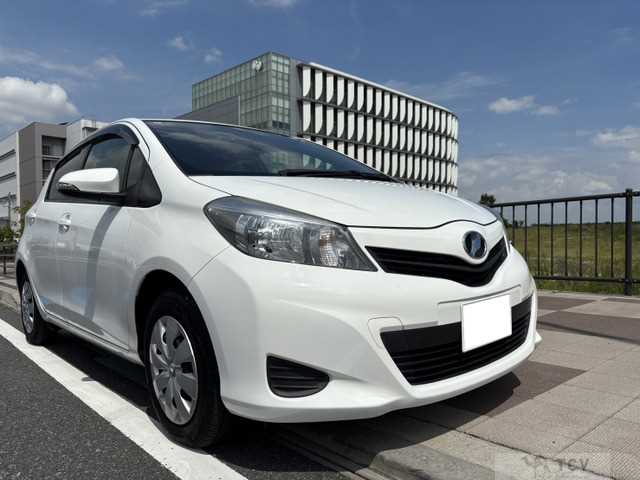2012 Toyota Vitz