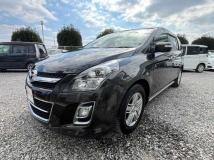 2010 Mazda MPV