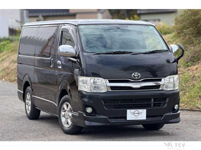 2012 Toyota Hiace Van