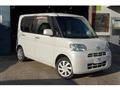 2012 Daihatsu Tanto