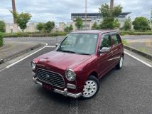 2001 Daihatsu Miragino