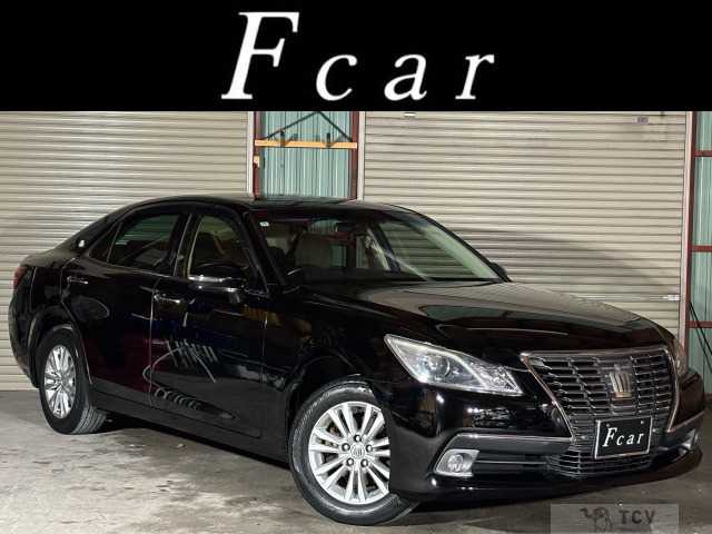 2014 Toyota Crown