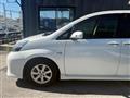 2013 Toyota Isis