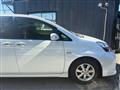 2013 Toyota Isis