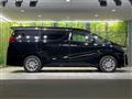 2022 Toyota Alphard Hybrid