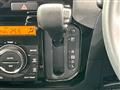 2010 Nissan ROOX