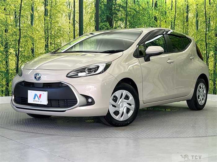 2025 Toyota AQUA