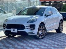 2015 Porsche Macan