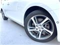2016 Volvo V40