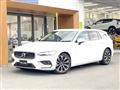 2022 Volvo V60