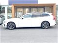 2022 Volvo V60