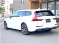 2022 Volvo V60