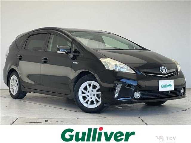 2012 Toyota PRIUS α