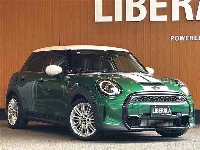 2021 BMW MINI