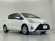 2017 Toyota Vitz