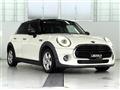 2021 BMW MINI