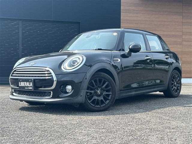 2018 BMW MINI