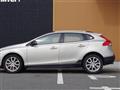 2017 Volvo V40