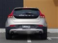 2017 Volvo V40